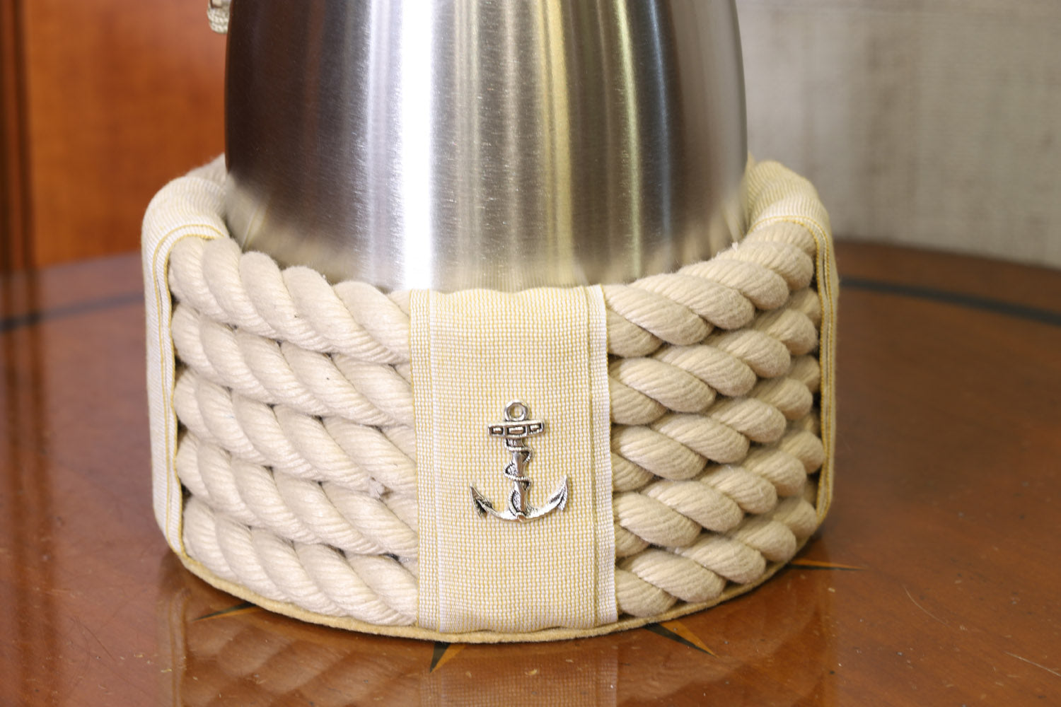 Rope jug