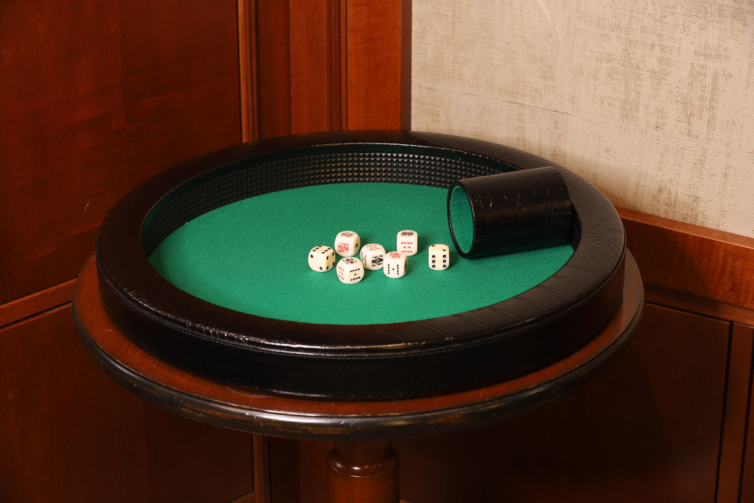 Professional leather dice track