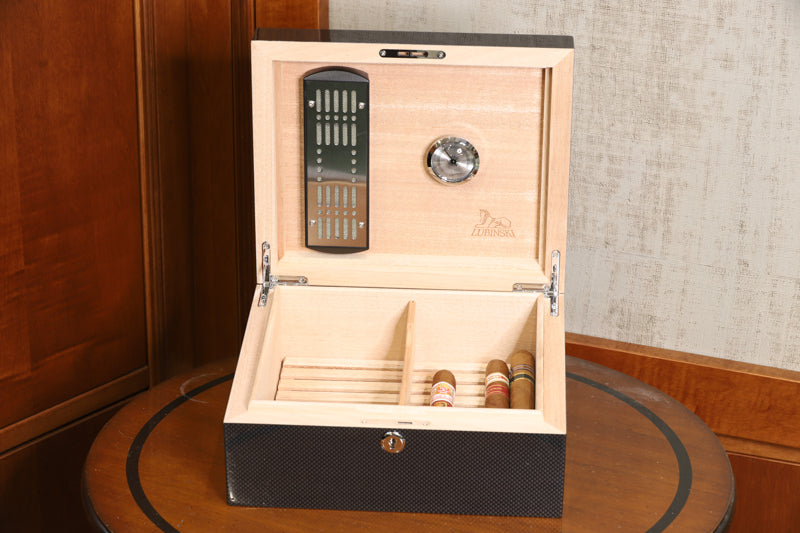 Humidor Carbon Fiber 50 cigars