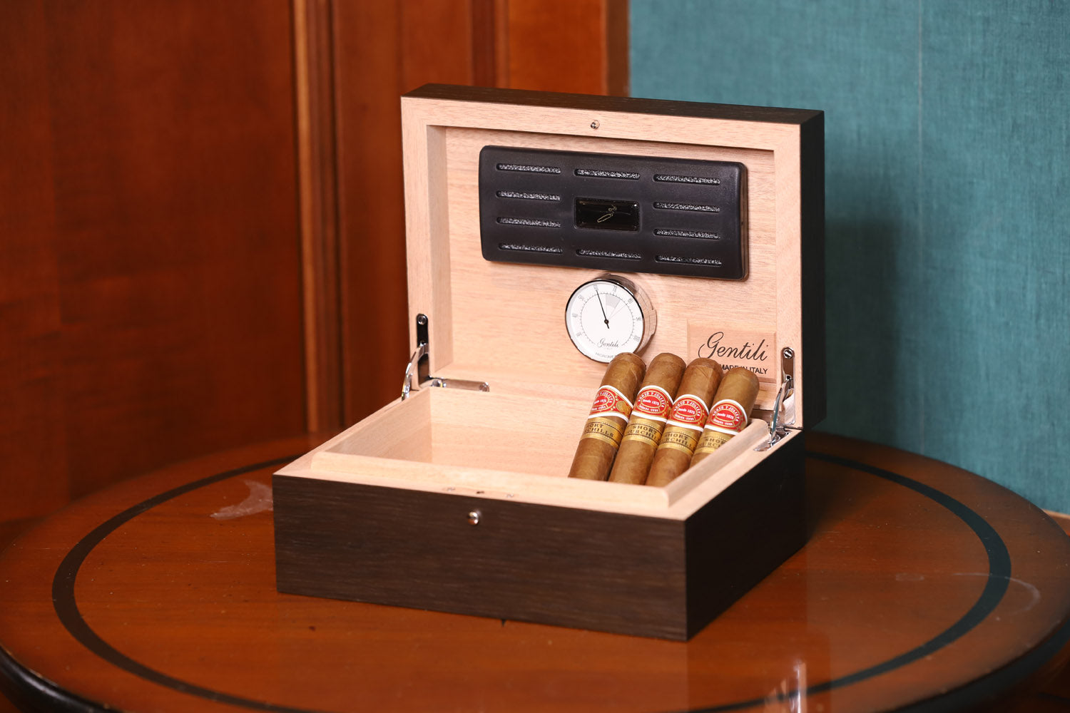 Humidor 20 cigars brown