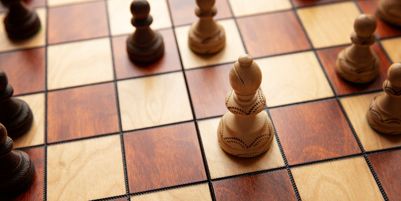 La scacchiera perfetta per la tua dimora di classe: eleganza e strategia in ogni angolo