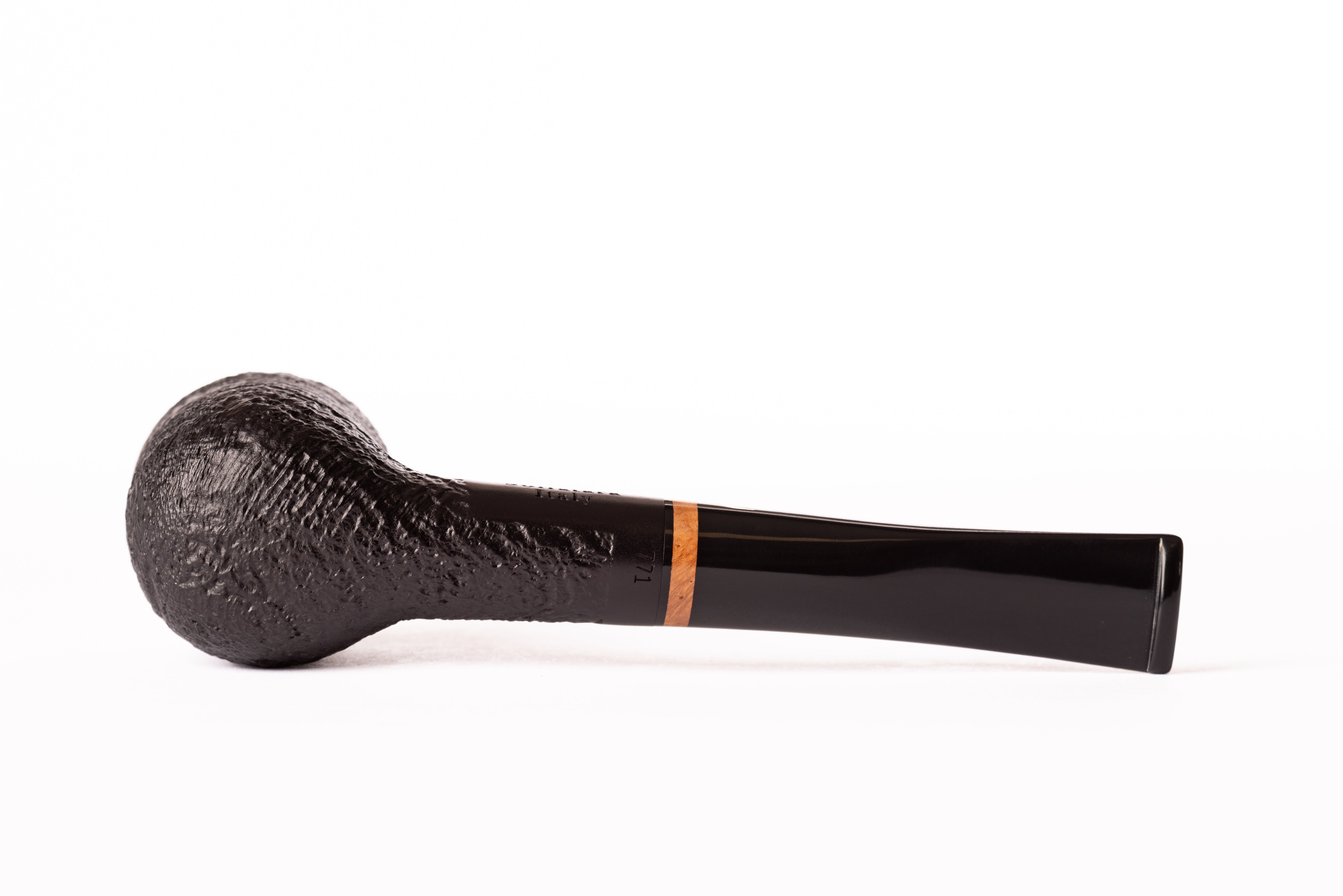 Solfatara Sisimbro Pipe 