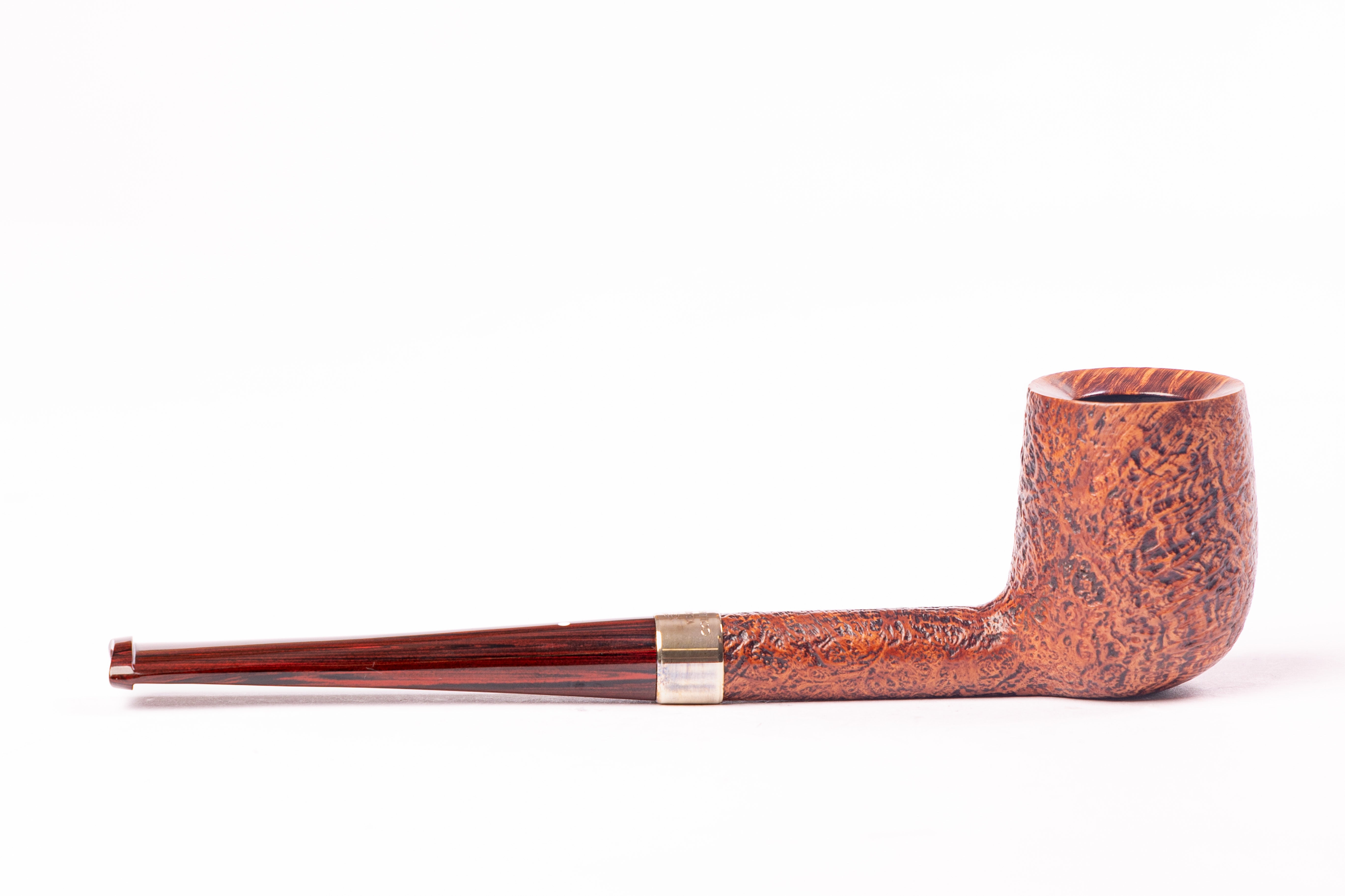 Dunhill Pipe “County”  4110