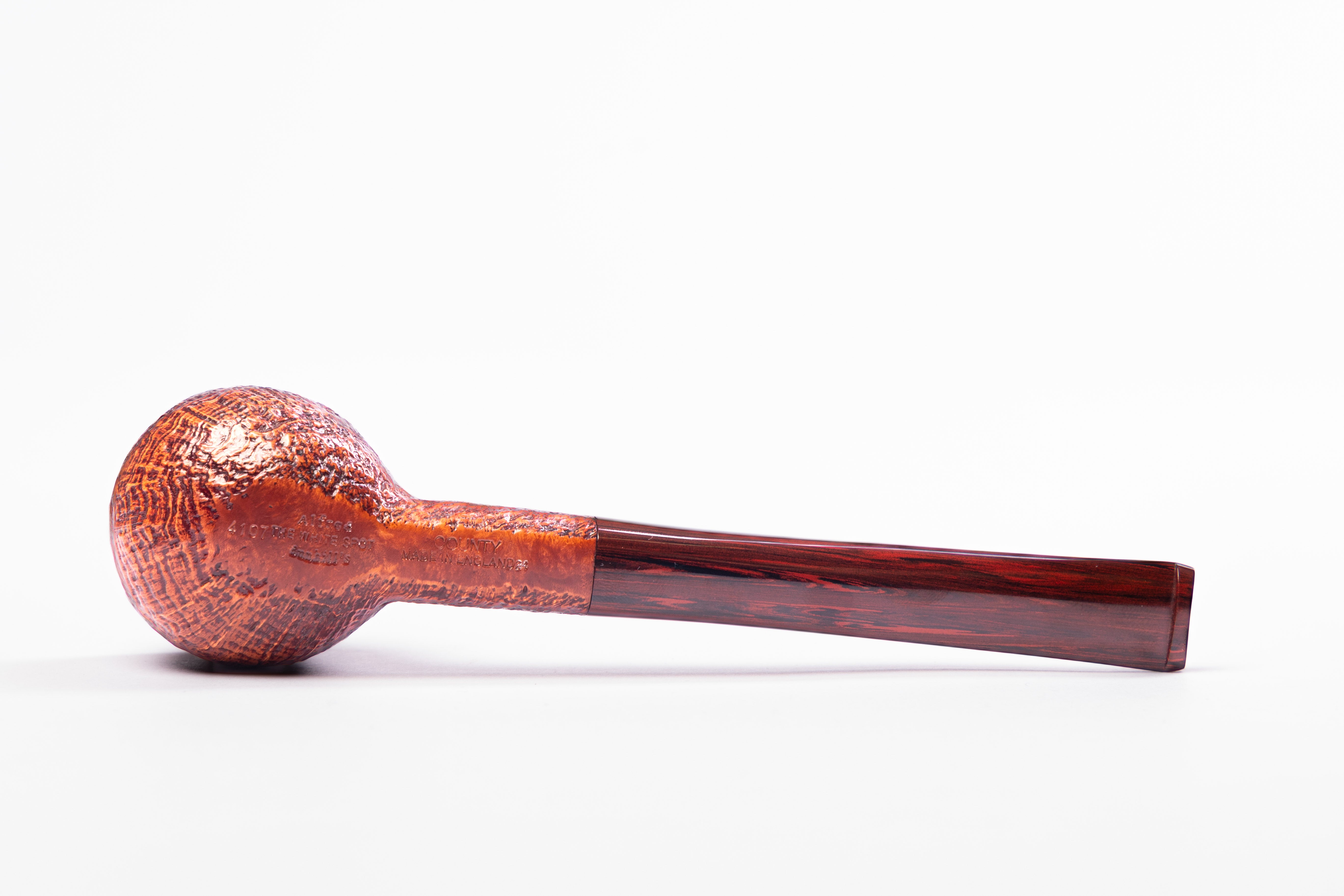 Dunhill Pipe “County” 4107