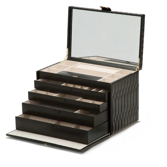 Leather jewelry box 