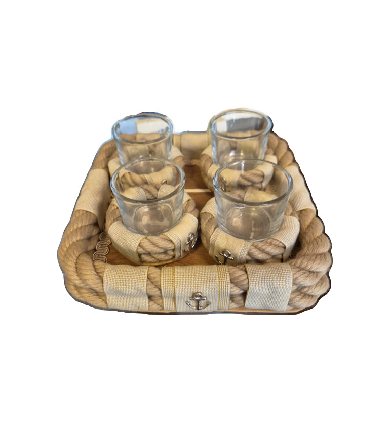 Rope tray with small glasses