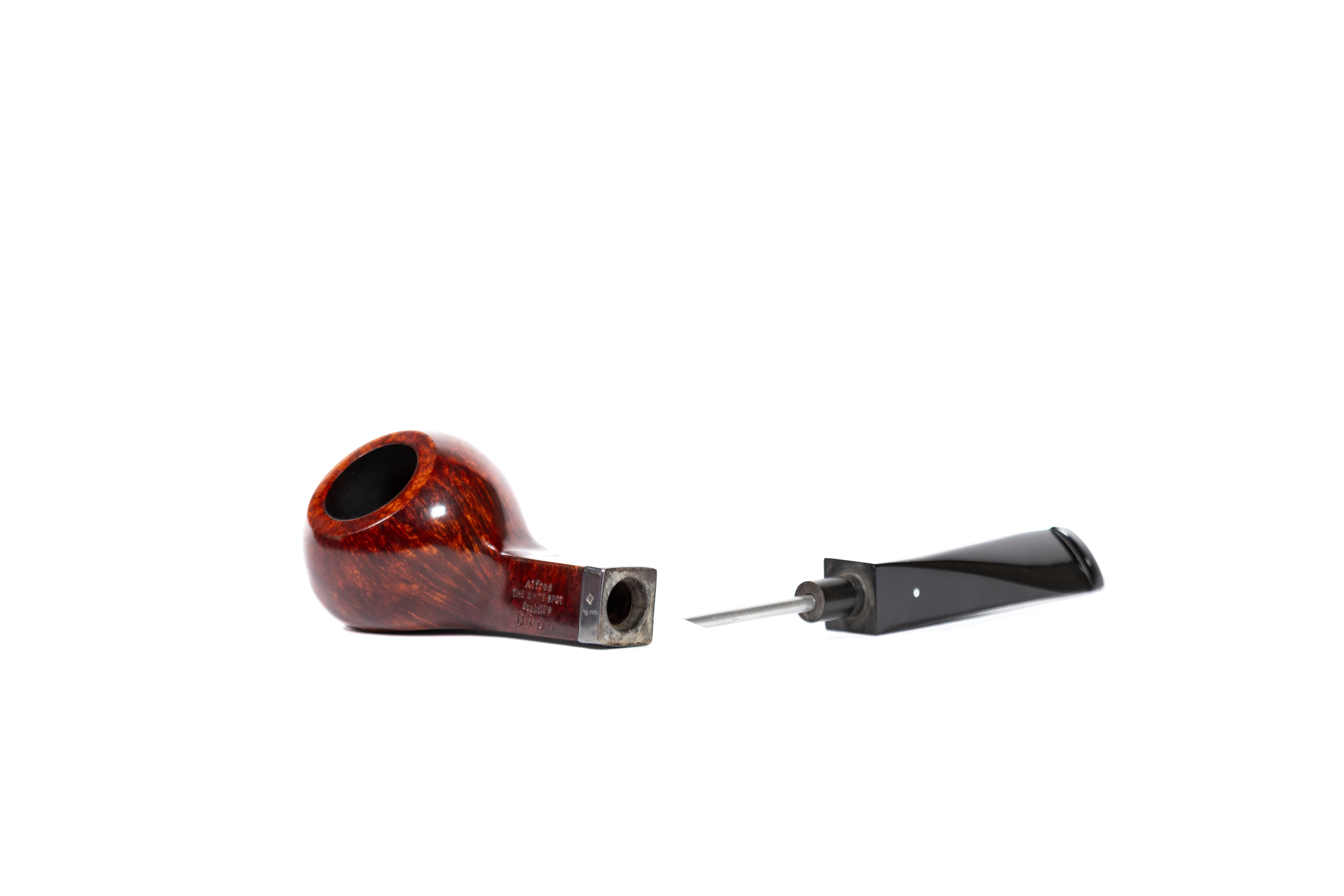 Dunhill "DR 2 STAR" pipe
