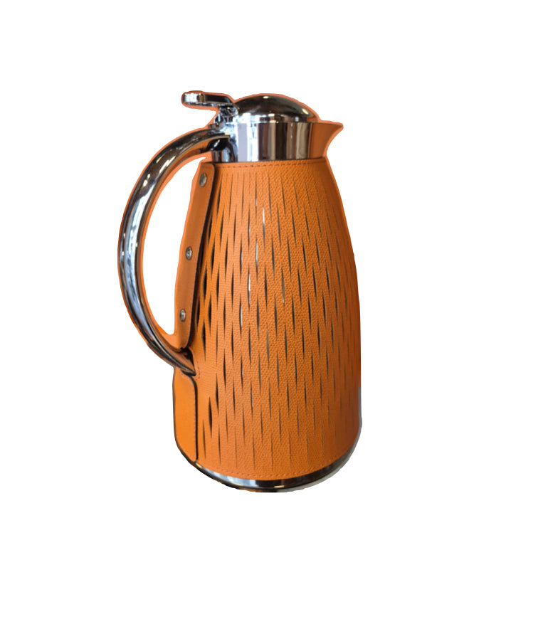 Leather-clad thermal carafe