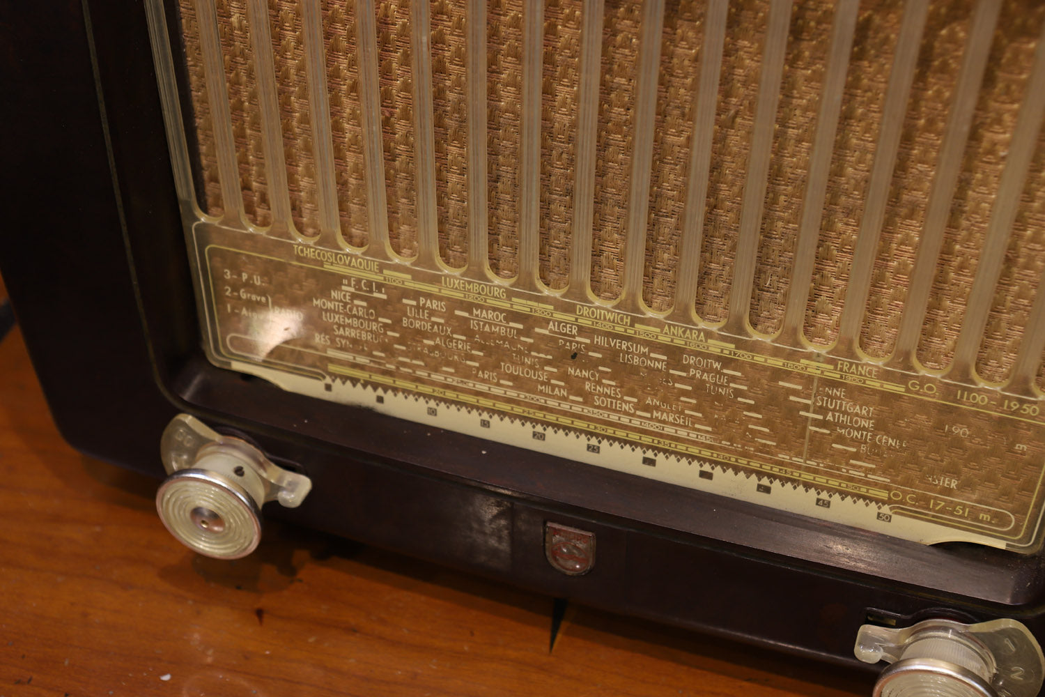 Original 50's radio with completely modernized and functioning interior with bluetooth